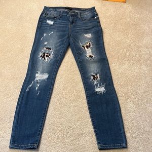 Judy Blue Los Angeles skinny fit distressed jeans size 7/28